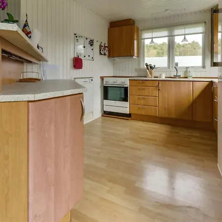 Ilma - 200m From The Sea In Ne Jutland By Interhome * Hals