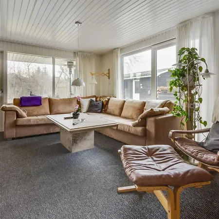 Holiday home Ilma - 200m From The Sea In Ne Jutland By Interhome Hals